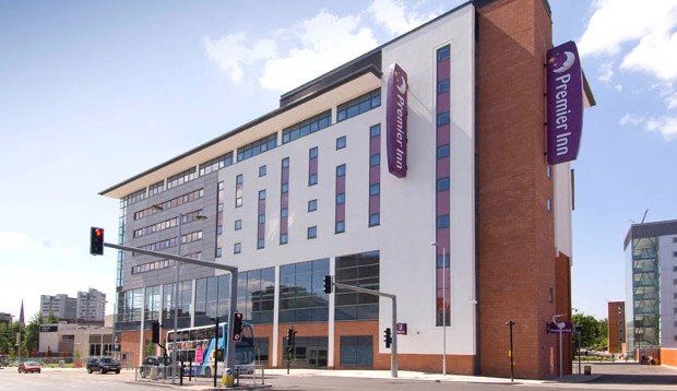 Premier Inn Coventry City Centre ภายนอก รูปภาพ